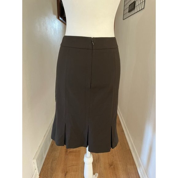 EUC Talbots Petites Skirt - Picture 2 of 3